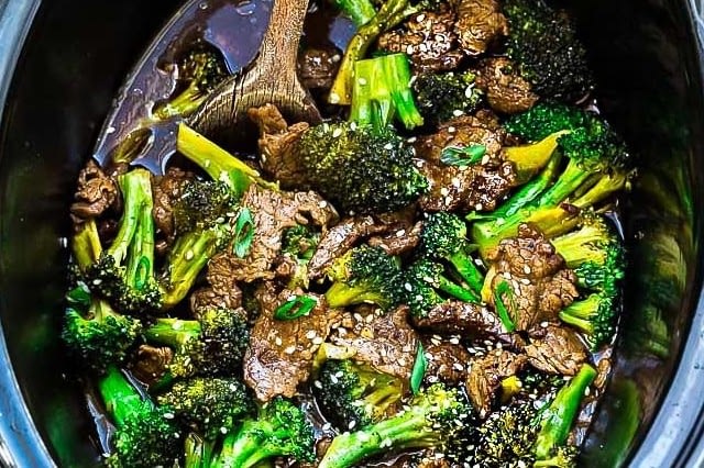 Instant Pot Keto Beef and Broccoli
